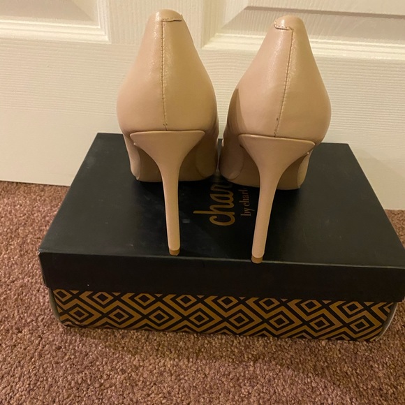 NWT Charles David Palma Nude Heels - Picture 8 of 10